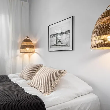 Fresh Renovated 2 Bed In Location Rdr236 * 마르베야