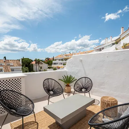 Fresh Renovated 2 Bed In Location Rdr236
