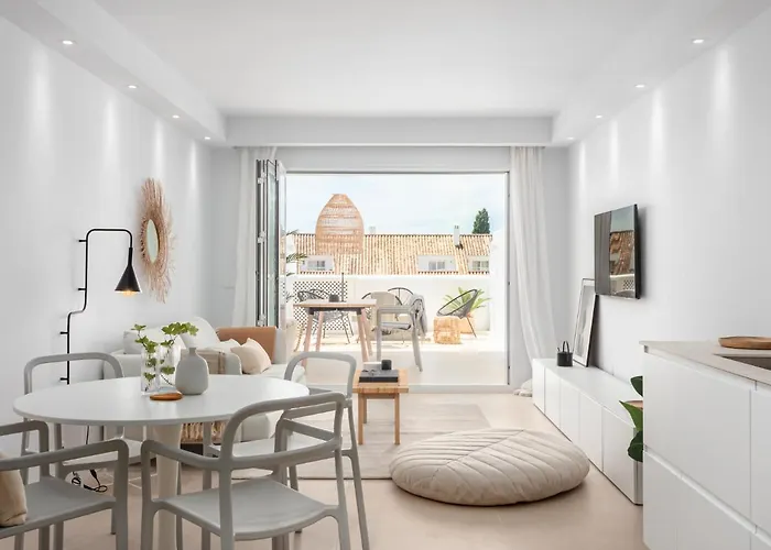 Fresh Renovated 2 Bed In Location Rdr236