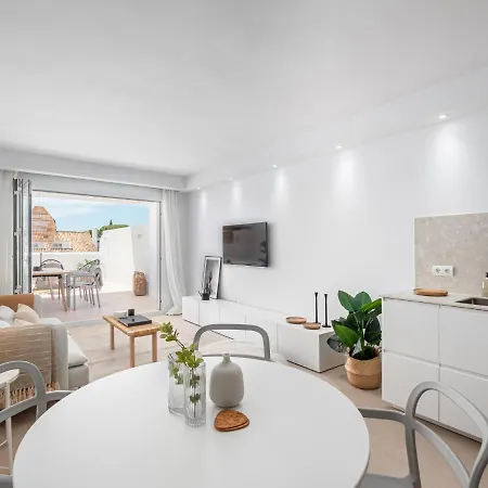 Fresh Renovated 2 Bed In Location Rdr236 * Марбелья