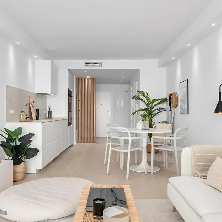 Fresh Renovated 2 Bed In Location Rdr236 Марбелья
